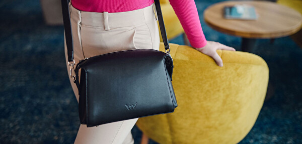 Dámská kožená crossbody kabelka Lison