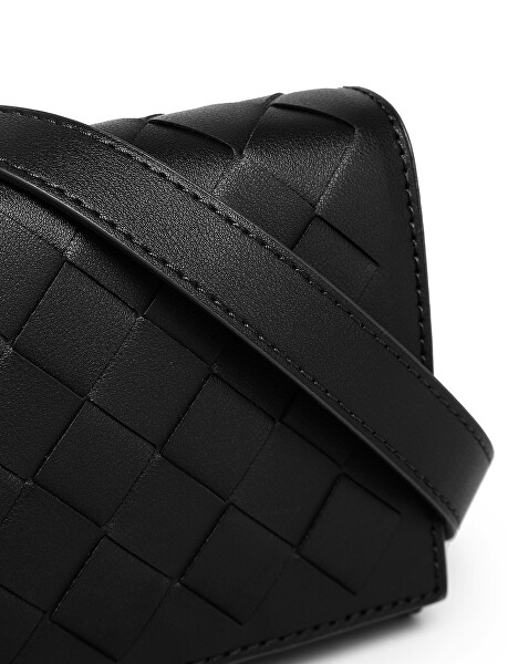 Dámské psaníčko Emeroo Intrecciato Black