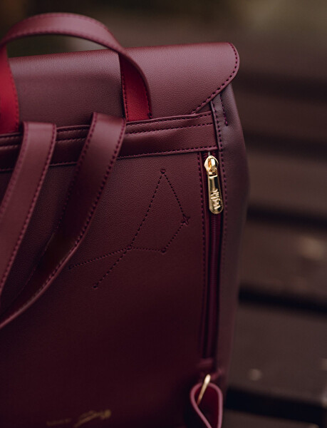 Dámsky batoh Laura Flap Backpack