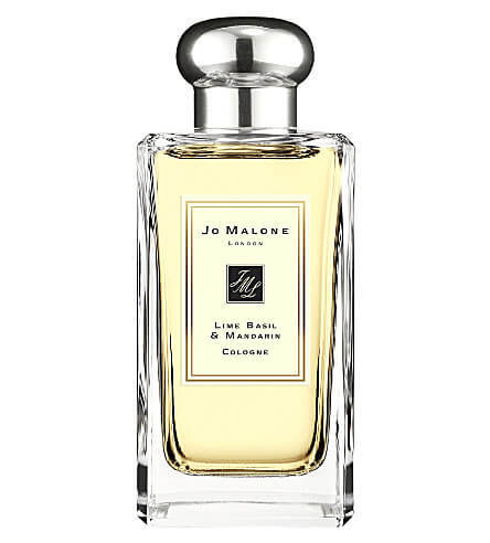 Un set de parfumuri aromatice luxoase Jo Malone pentru femei