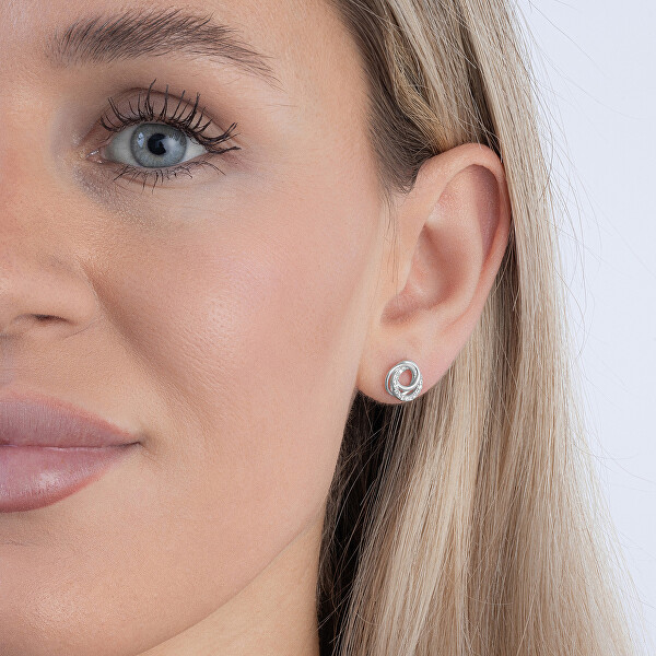 Nestárnoucí stříbrné náušnice s kubickými zirkony AJNS0068