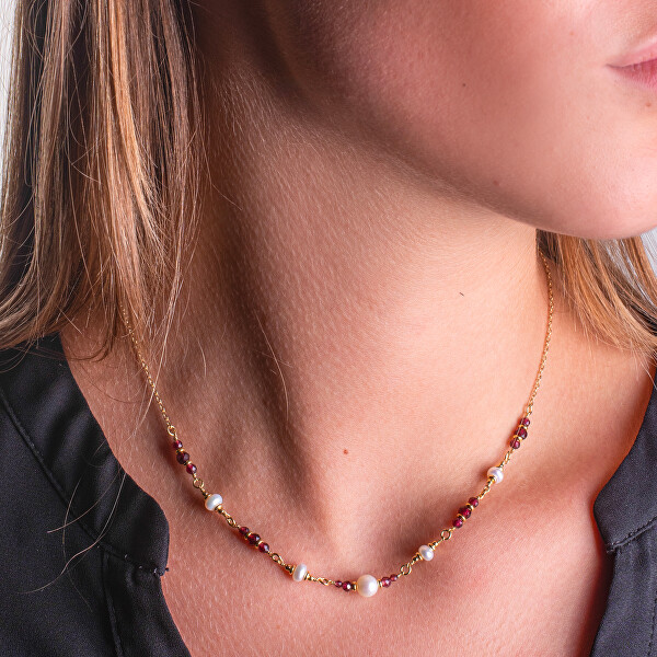 Krásný pozlacený náhrdelník s pravými perlami a granáty AL5179.01.029