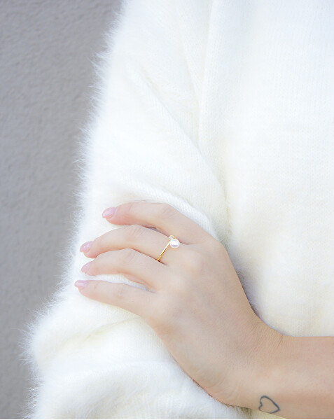 Otevřený pozlacený prsten s pravou perlou a zirkonem AGG469P-G