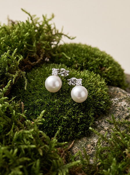 Elegantní stříbrné náušnice s pravými perlami EA597W