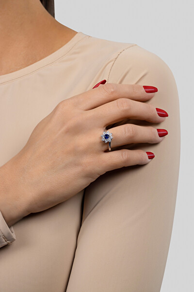 Krásny strieborný prsteň so zirkónmi RI053WB