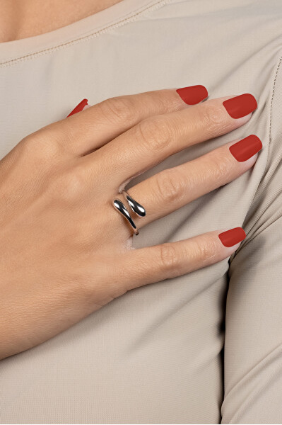 Moderní stříbrný prsten RI112W