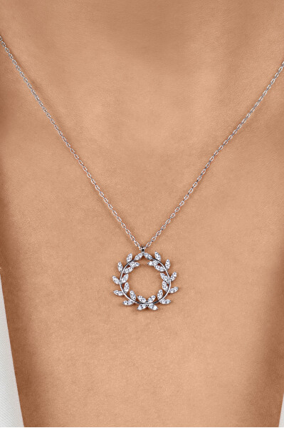 Bellissima collana in argento con zirconi NCL120W