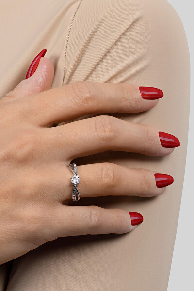 Okouzlující stříbrný zásnubní prsten RI049W