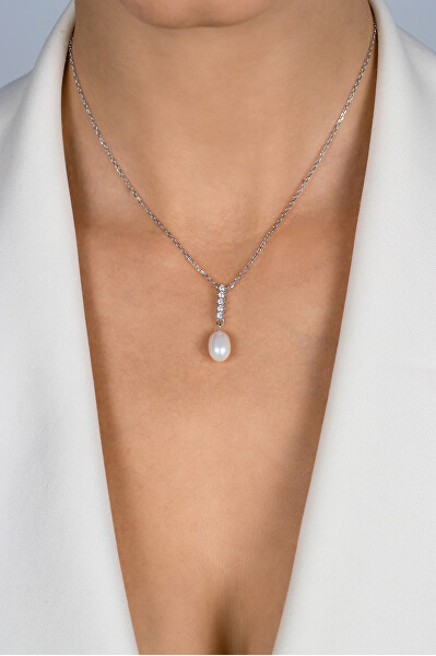 Prekrásny strieborný náhrdelník s pravou perlou NCL130W