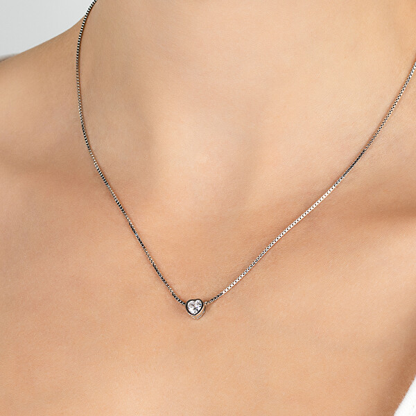 Pôvabný strieborný náhrdelník Srdce NCL26W (retiazka, prívesok)