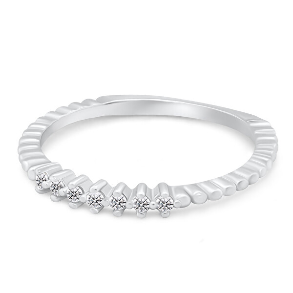 Affascinante anello in argento con zirconi SR031W
