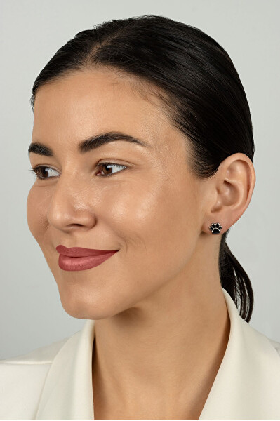 Roztomilé stříbrné náušnice Černá tlapka EA1213WBC