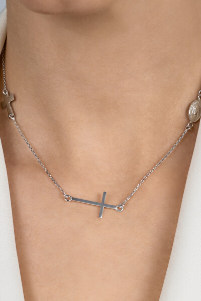 Slušivý stříbrný náhrdelník s křížem NCL108W