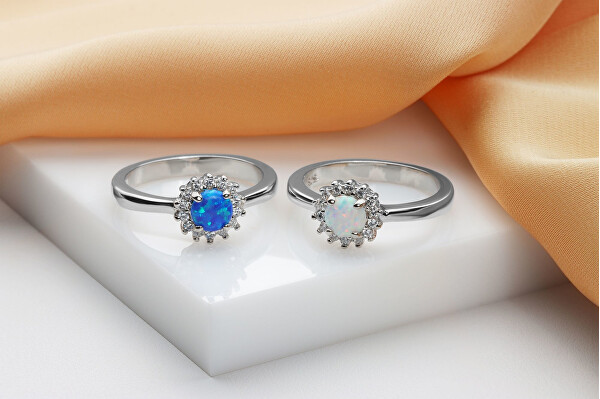 Anello in argento con opale sintetico blu e zirconi RI110WB