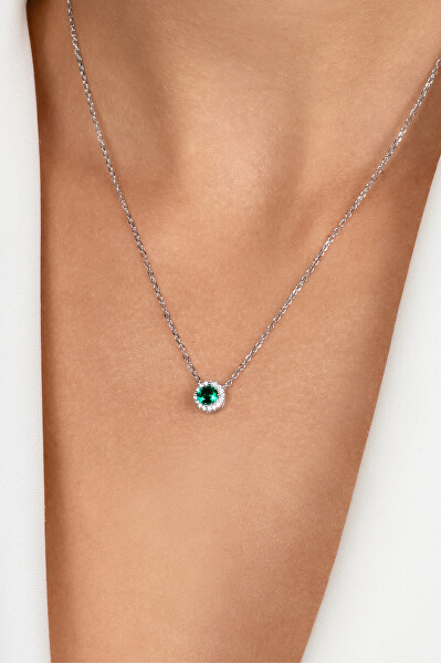 Třpytivý stříbrný náhrdelník se zirkony NCL136WG