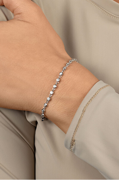 Třpytivý stříbrný náramek se zirkony BRC16W