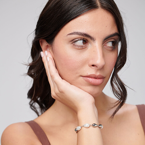 Půvabný ocelový náramek se syntetickými perlami Perfect BPC72