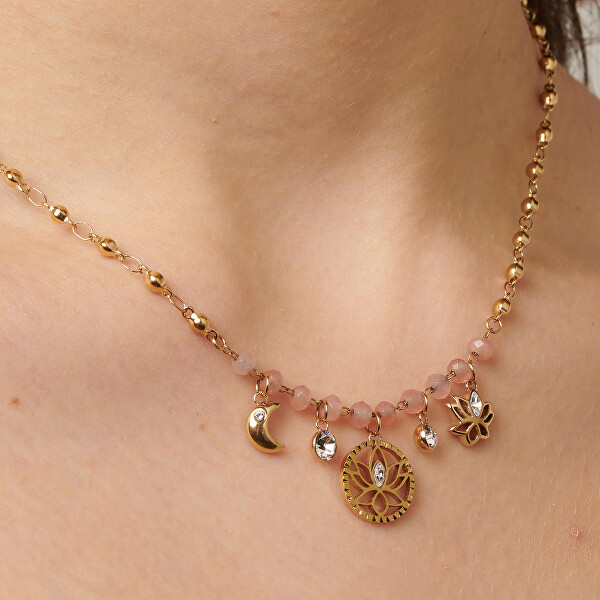 Charmante vergoldete Halskette mit Perlen und Anhängern Chakra BHKN087