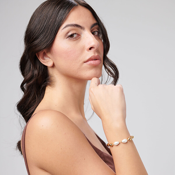 Půvabný pozlacený náramek se syntetickými perlami Perfect BPC73