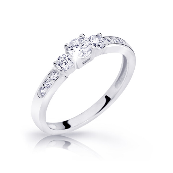 Splendido anello in oro bianco con zirconi Z6806-2360-10-X-2