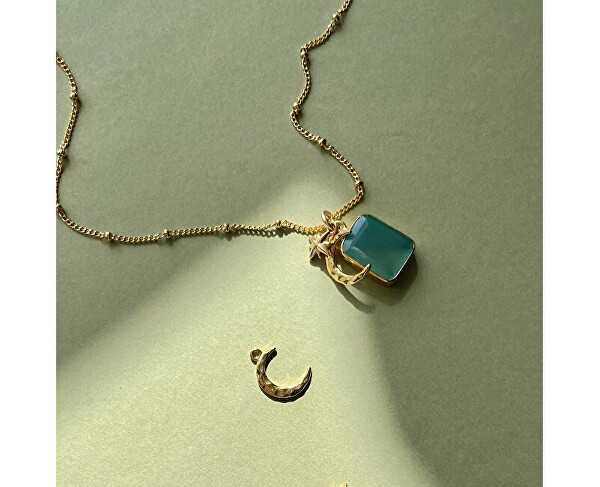 Krásný pozlacený náhrdelník s chalcedonem