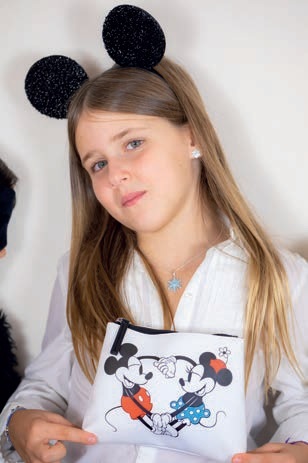 Třpytivá dívčí čelenka Minnie Mouse V700049L