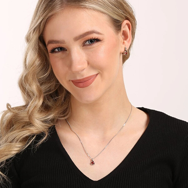 Elegantní stříbrný náhrdelník s pravými granáty 12089.3