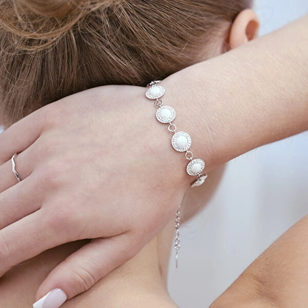 Okouzlující náramek s bílými opály 33105.1