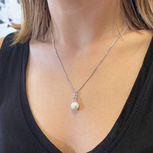 Súprava strieborných šperkov so zirkónmi a pravými perlami 29052.1B (náušnice, retiazka, prívesok)