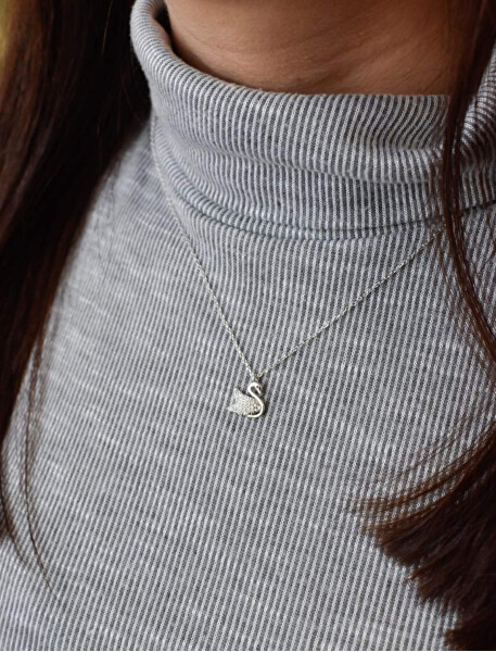 Stříbrný náhrdelník Bílá labuť 12019.1