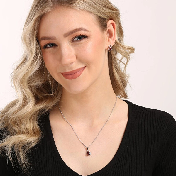 Stříbrný náhrdelník Srdce s pravým granátem 12090.3