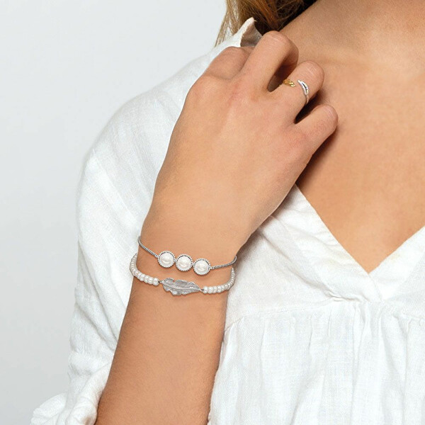 Incantevole bracciale in argento con perle ERB-GLORY