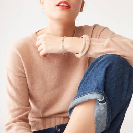 Romantický náramek se srdíčky JF02854998