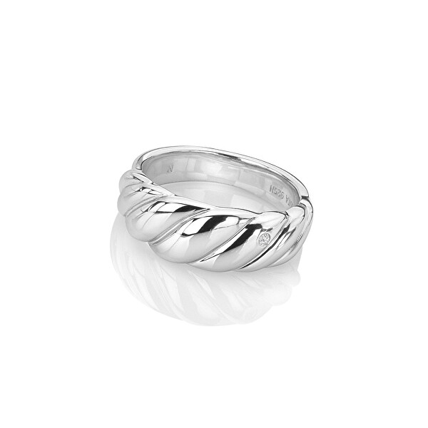 Elegantní stříbrný prsten s diamantem Most Loved DR239