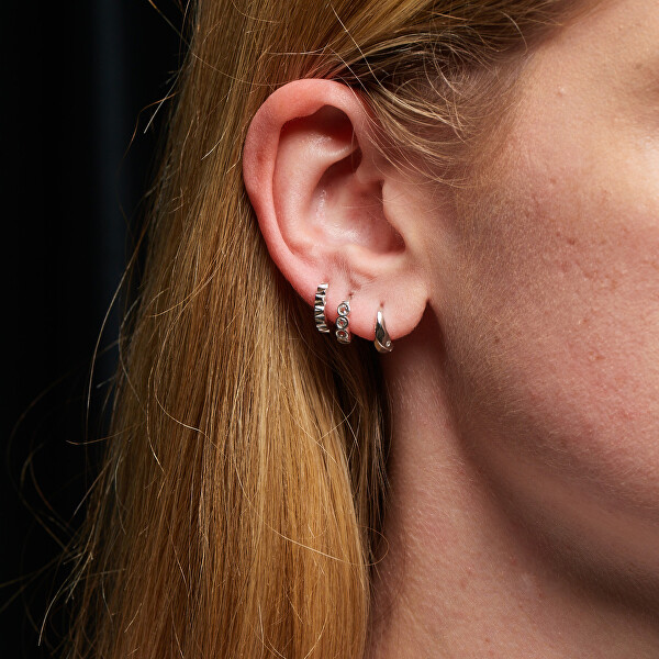 Kroucené stříbrné náušnice s diamanty Much Loved DE869