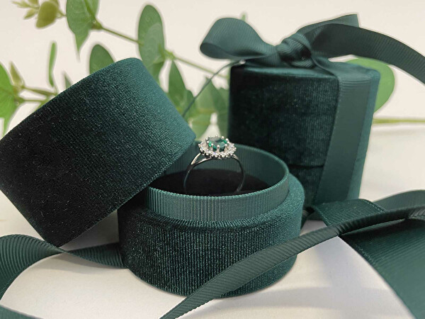 Smaragdzöld színű ajándékdoboz gyűrűre szalaggal  LTR-3/P/A19