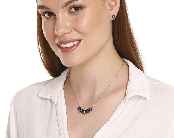 Elegantný strieborný náhrdelník s pravými riečnymi perlami JL0783