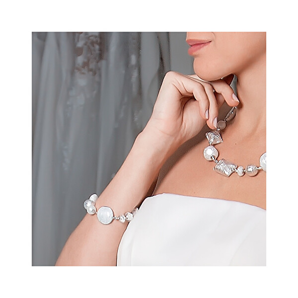 Elegantný náramok Frozen Beauty s rýdzim striebrom v perlách Lampglas BRO23