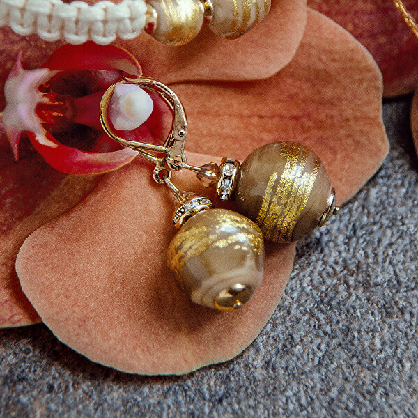 Elegantné náušnice Toffee Treasure s 24-karátovým zlatom v perlách Lampglas ESA42
