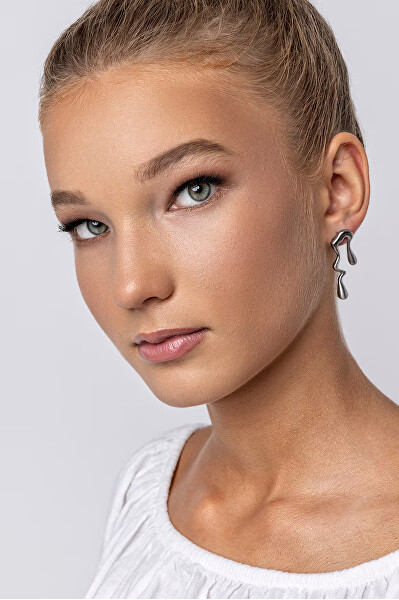 Asymetrické ocelové náušnice Averie Silver Earrings MCE24018S
