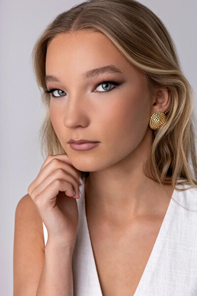Výrazné pozlacené náušnice Camellia Gold Earrings MCE250210G