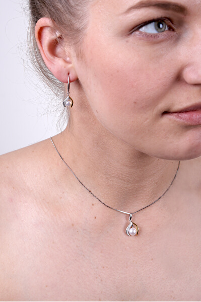 Elegáns ezüst fülbevalók valódi gyöngyökkel EP000146