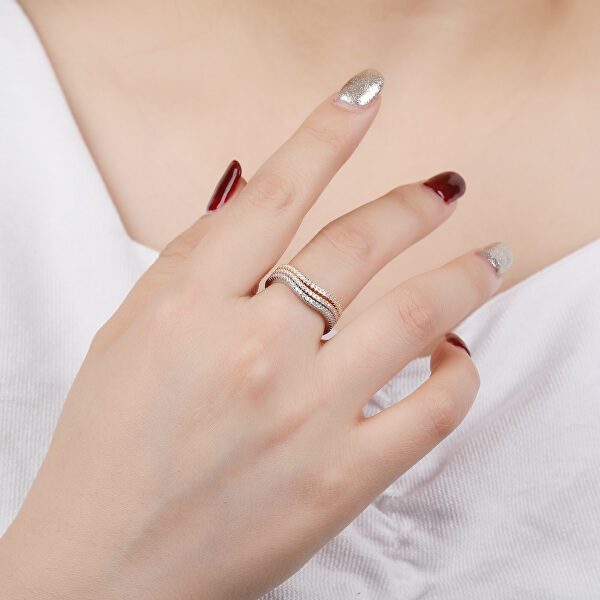Elegantní tricolor sada stříbrných prstenů se zirkony R00020