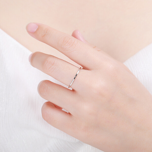 Minimalistický stříbrný prsten R0002020