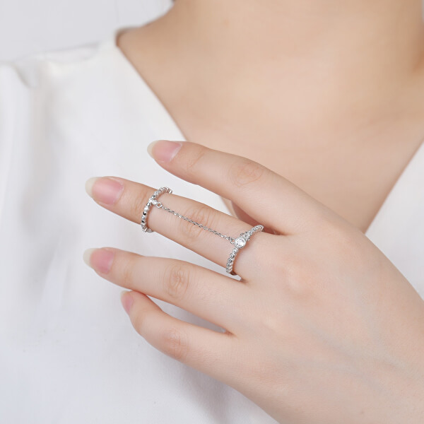 Půvabný dvojitý prsten ze stříbra se zirkony R00022