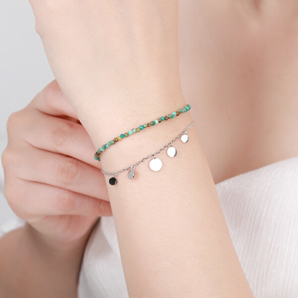 Stilvolles Armband mit türkisfarbenen Perlen B0000430