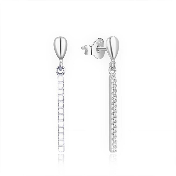 Eleganti orecchini in argento con zirconi cubici E0002416