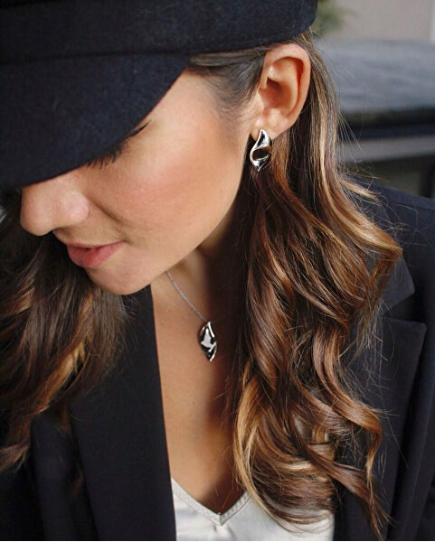 Stříbrný náhrdelník Foglia SAKH31