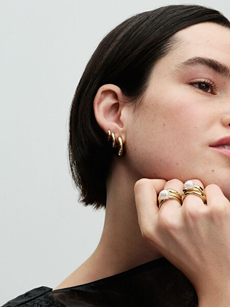 Nadčasové pozlacené kruhy Essence Shine 263266C00