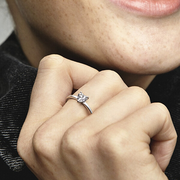 Něžný stříbrný prsten Timeless 191165C01